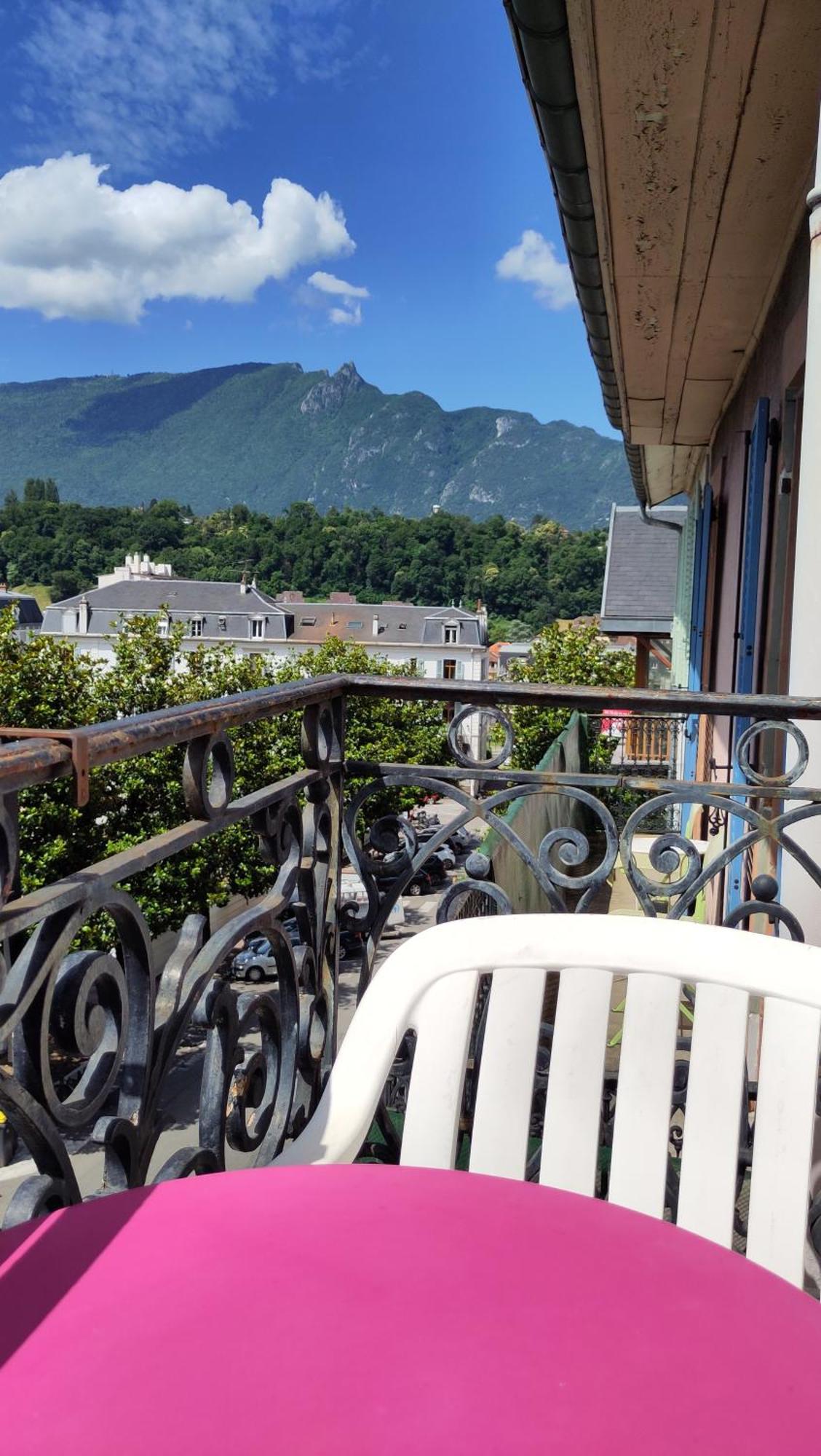 Hotel Le Colibri Aix-les-Bains Exterior foto