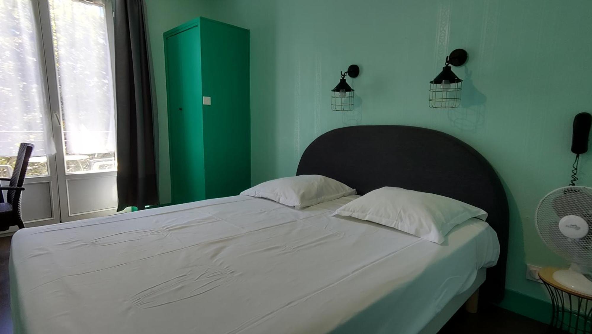 Hotel Le Colibri Aix-les-Bains Exterior foto